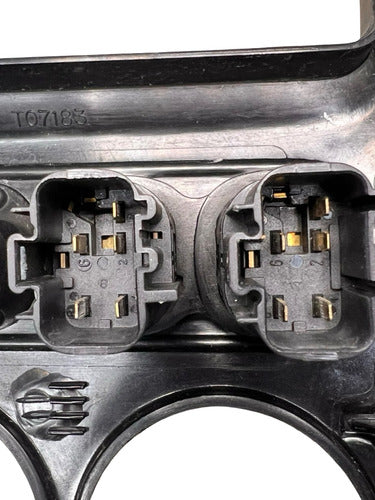 Marco Bisel Estereo Ford Escape 2001-2007 Negro