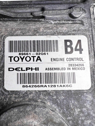 Computadora Toyota Corolla 1.8l A/t 11-12 89661-02q61 (b4)