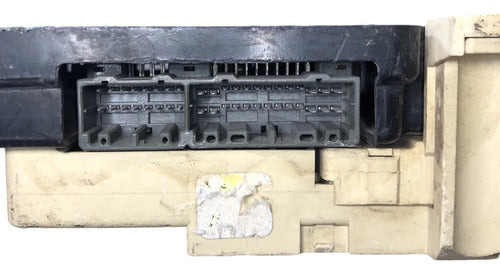 Caja De Fusibles Dodge Stratus 2.4l 03-06 P04602379ap