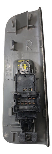 Control De Vidrio Rh Trasero Nissan Altima 2001-2006