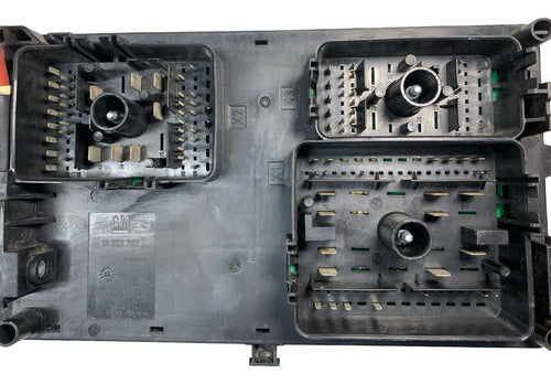 Caja De Fusibles Chevrolet Cruze 11-16 20981711-02