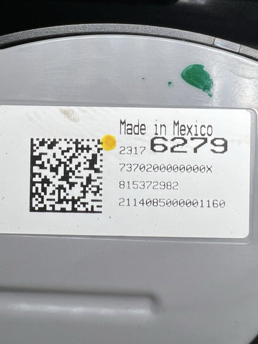 Estéreo Chevrolet Silverado 2014-2017 23176310 Negro