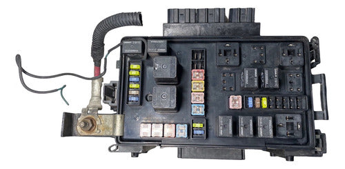 Caja De Fusibles Chrysler 300 2005 P04692027ab A