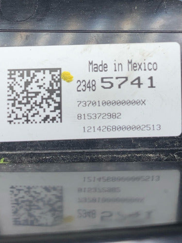 Caratula De Estéreo Chevrolet Silverado 15-16 23485741