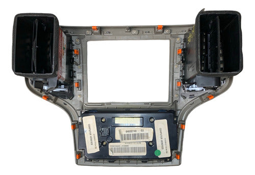 Caratula De Estéreo Jeep Grand Cherokee 14-15 P05091840ae