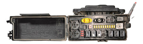 Caja De Fusibles Dodge Caravan 2005-2007 04692113ac