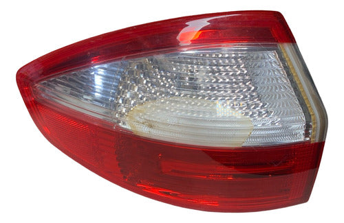 Calavera Lh Ford Fiesta 14-19 D266-13405-bc Izquierdo/conductor Rojo
