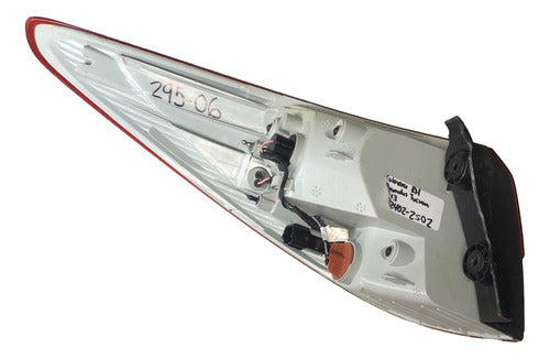Calavera Rh Hyundai Tucson 10-13 92402-2s02 Derecho/pasajero Rojo