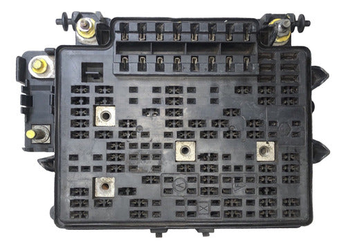 Caja De Fusibles Chevrolet Silverado 5.3l 01-02 Gm15328806