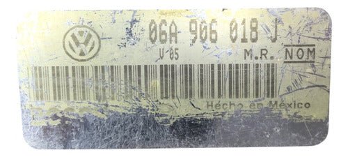 Computadora Volkswagen Jetta Golf 99-04 2.0l 06a 906 018 J