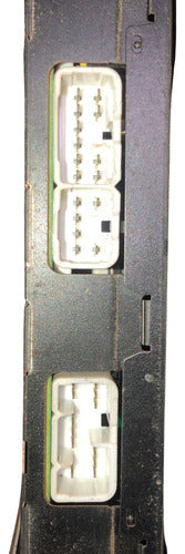 Amplificador De Audio Saturn L Series 2000-2005 90585229 Negro