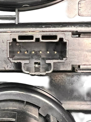 Marco De Estéreo Ford F-250 Super Duty 13-16 Dc34-2504302-c Marrón