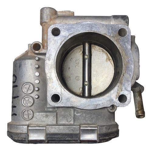 Cuerpo De Aceleración Vw Jetta Golf 2.0l 01-05 06a133062q