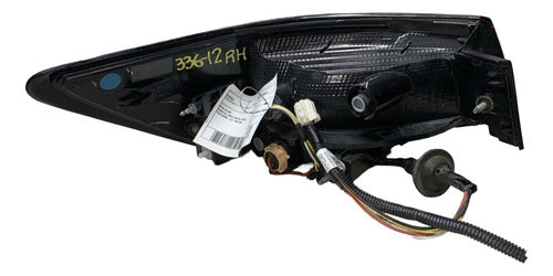 Calavera Rh Original Nissan Sentra 2020-2024 Derecho/pasajero Rojo