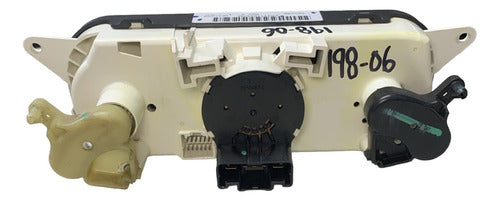 Control De Clima Chrysler Pt Cruiser 06-10 P55111844am