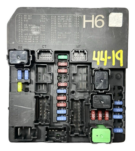 Caja De Fusibles Nissan Sentra 1.8l 2013-2019 284b7 3ra3b