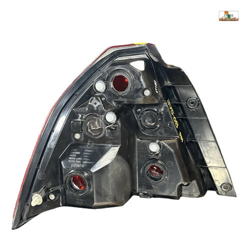 Calavera Rh Chevrolet Aveo 2012-2018 Derecho/pasajero Rojo