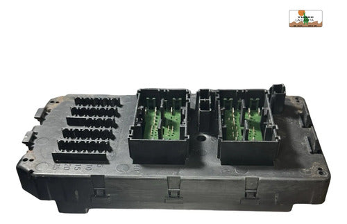 Caja De Fusibles Jeep Commander 3.7l 2007 56049916aa