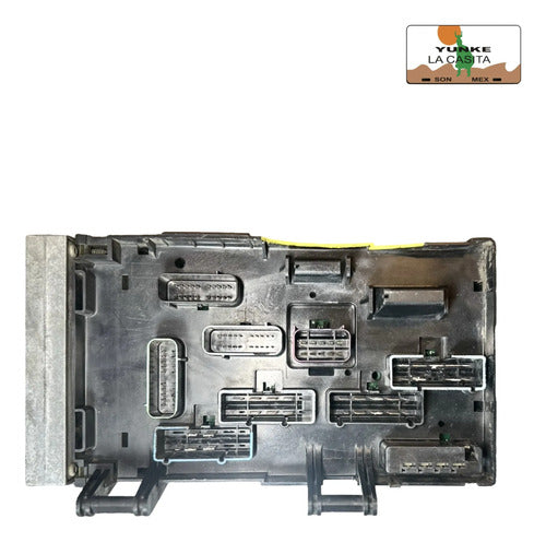 Caja De Fusibles Chrysler Town & Country 03-07 P05144506af
