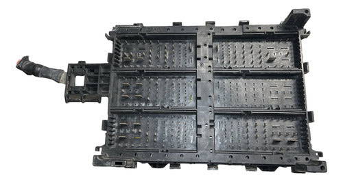 Caja De Fusibles Cadillac Escalade 6.2l 15-20 84114437