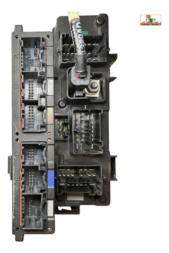 Caja De Fusibles Jeep Patriot 2.4l 11-14 P04692343ad