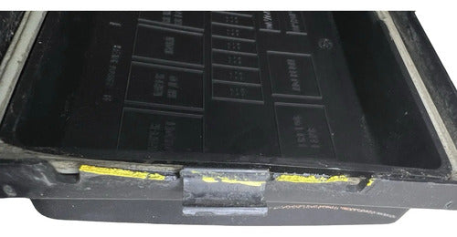 Caja De Fusibles Jeep Grand Cherokee 5.7l 2006 04692087ab