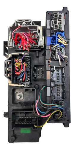 Caja De Fusibles Pt Crusier 2.4l 06-10 P56049719ao