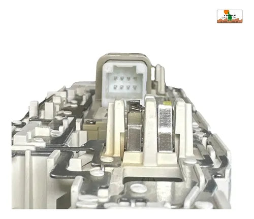 Luz De Cortesia Delantera Nissan Versa 2020-2025