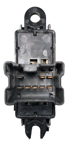 Control De Vidrio Rh Trasero Nissan Altima 2001-2006