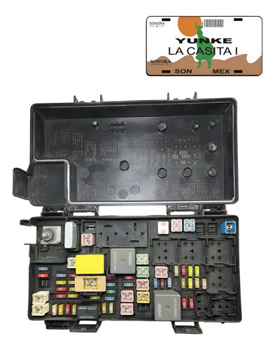 Caja De Fusibles Jeep Liberty 2008-2009 04692235af