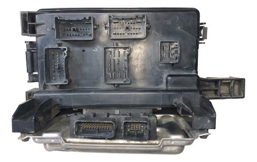Caja De Fusibles Chrysler 300 3.5l 2006 P0462028ag A