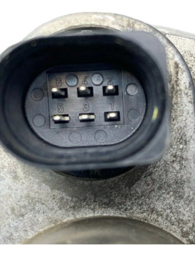 Cuerpo De Aceleración Cadillac Sts 4.6l 04-09 5718201
