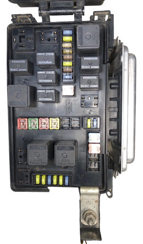 Caja De Fusibles Chrysler 300 3.5l 2006 P0462028ag A