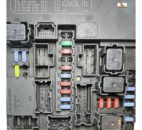 Caja De Fusibles Nissan Cube 1.8l 09-14 284b7 1fc0b (h)