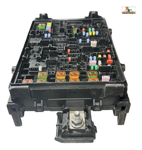 Caja De Fusibles Chevrolet Tahoe 5.3l 15-20 22773484