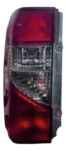 Calaveras Nissan Xterra 2002-2004 935 700-04 Ambos Lados Rojo