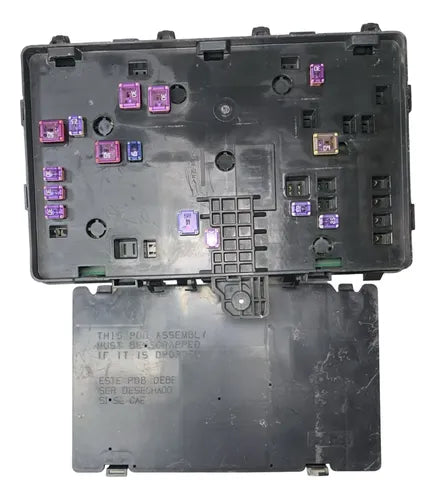 Caja De Fusibles Ford Fusión 15-16 2.5l Aut Fgst-14a067-ac