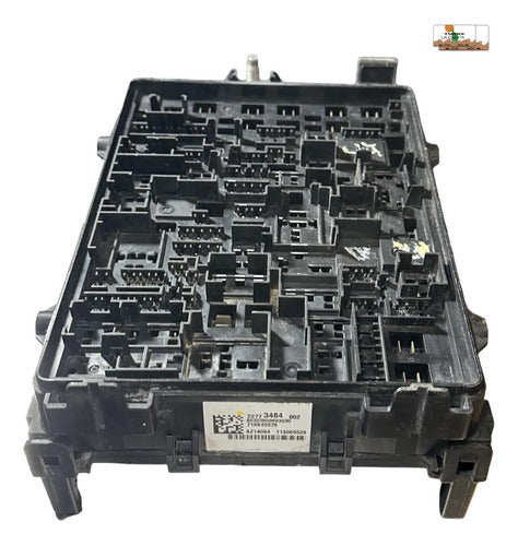 Caja De Fusibles Chevrolet Tahoe 5.3l 15-20 22773484