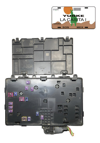 Caja De Fusibles Ford Fusion 2.5l 13-15 Dg9t14a067af