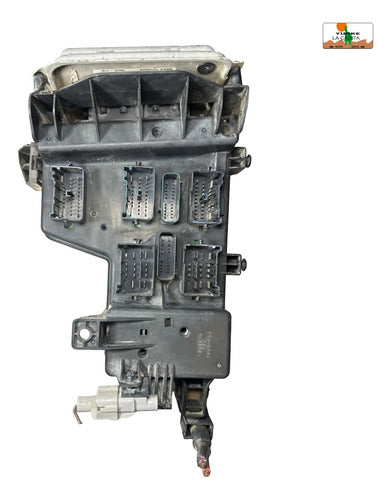 Caja De Fusibles Dodge Ram 1500 5.7l 02-05