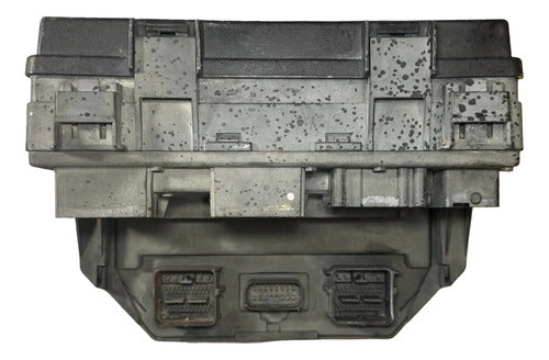 Caja De Fusibles Dodge Nitro 3.7l 2008-2009 04692235ad