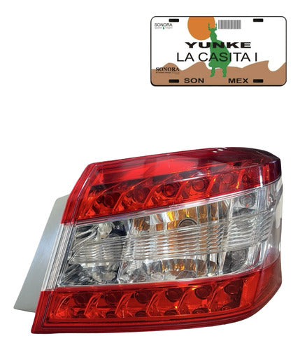 Calavera Rh Nissan Sentra 2013-2016 26550-3sg0a Derecho/pasajero Rojo