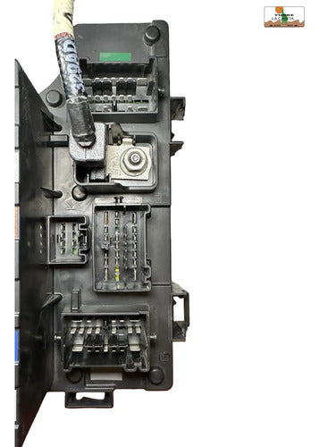 Caja De Fusibles Jeep Patriot 2.4l 11-14 P04692343ad
