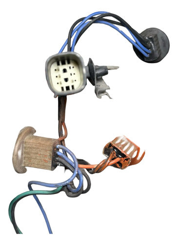 Calavera Rh Ford Flex 2009-2011 Ca83-13b504-ab Derecho/pasajero Rojo