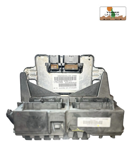 Caja De Fusibles Jeep Grand Cherokee 5.7l 2005 04692072aa