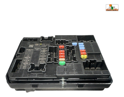 Caja De Fusibles Nissan Versa 1.6l 20-22