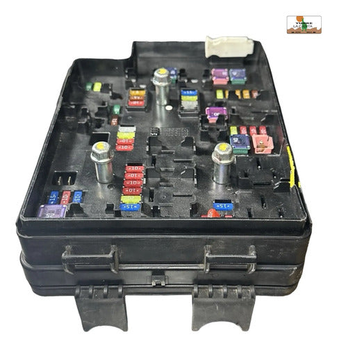 Caja De Fusibles Chevrolet Sonic 1.8l 12-16 95315648