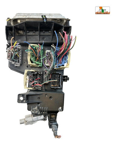 Caja De Fusibles Dodge Ram 1500 4.7l 02-05
