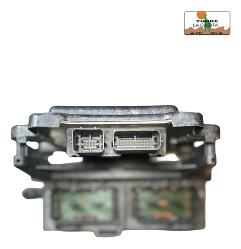 Caja De Fusibles Jeep Grand Cherokee 5.7l 2005 04692072aa