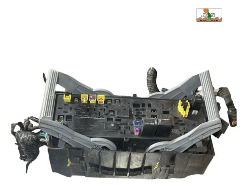 Caja De Fusibles Dodge Journey 2.4l 12-19 P68143317af